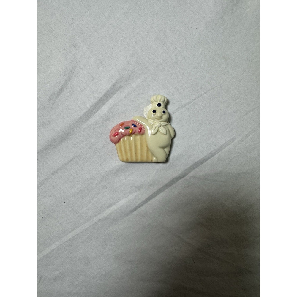 Vintage Pillsbury Dough Boy Magnet Ceramic Fridge Cooking Decoration VTG 1988